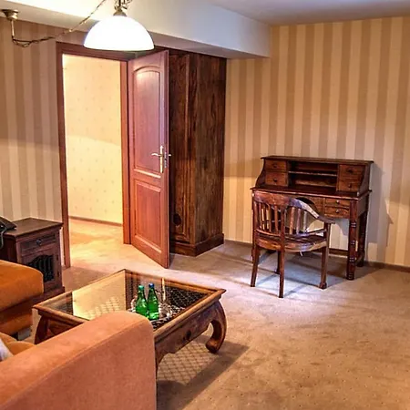 Silesia 住宿加早餐酒店 *