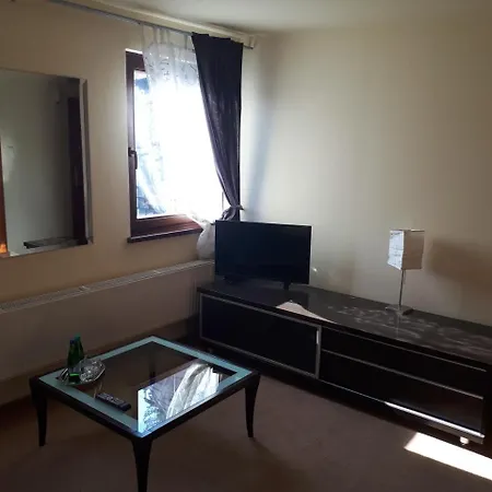 Silesia Couette-café *